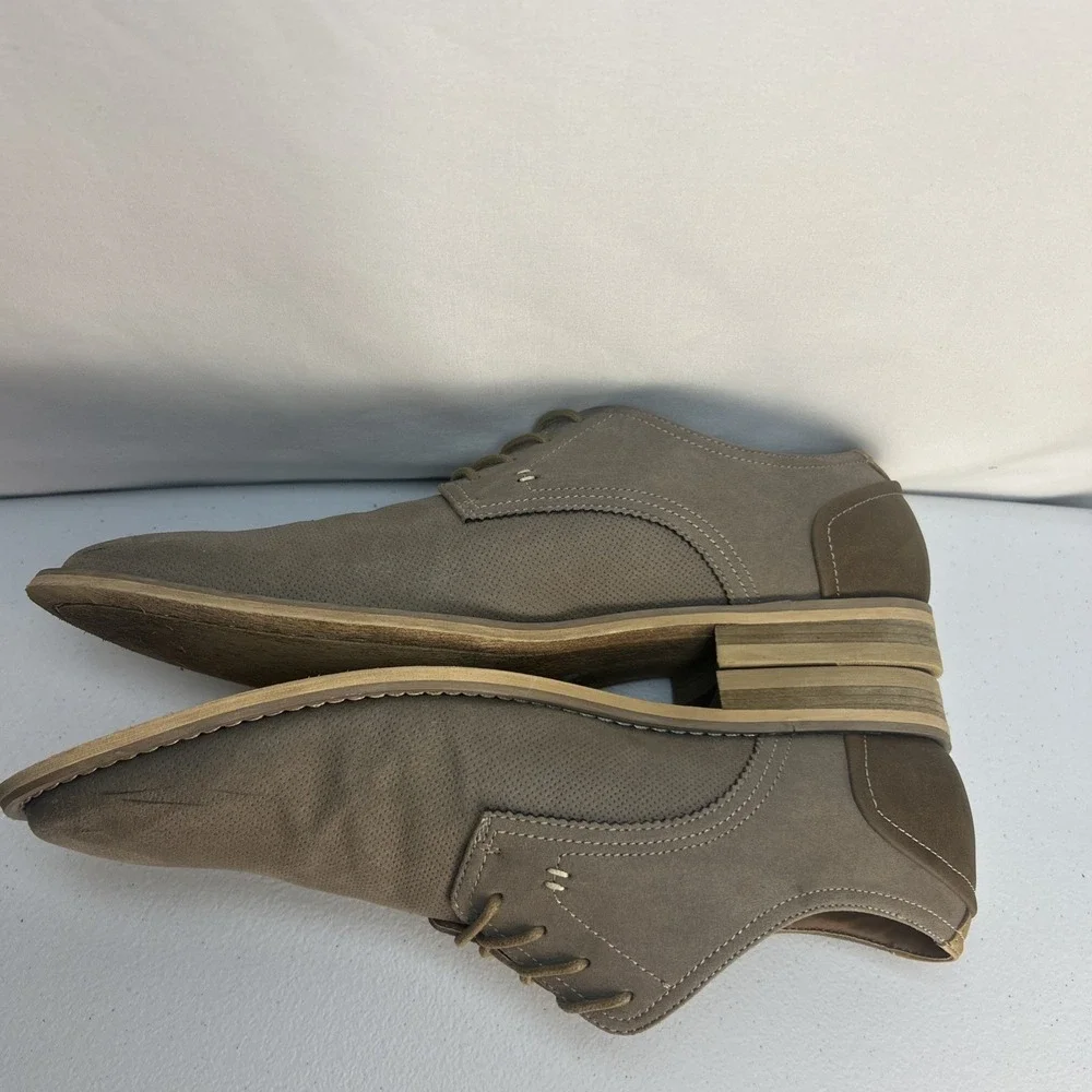 JF J.Ferrar Men's Casual Oxford Shoes Size 10 M Gray Taupe Perforated Derby